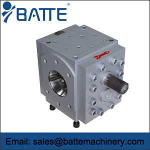 Rubber gear pump